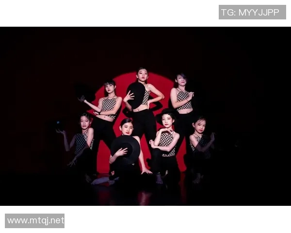 深圳街舞队的转型之路与街舞文化的融合与发展探讨